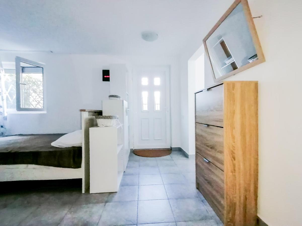 Apartments Siesta Tivat Dış mekan fotoğraf