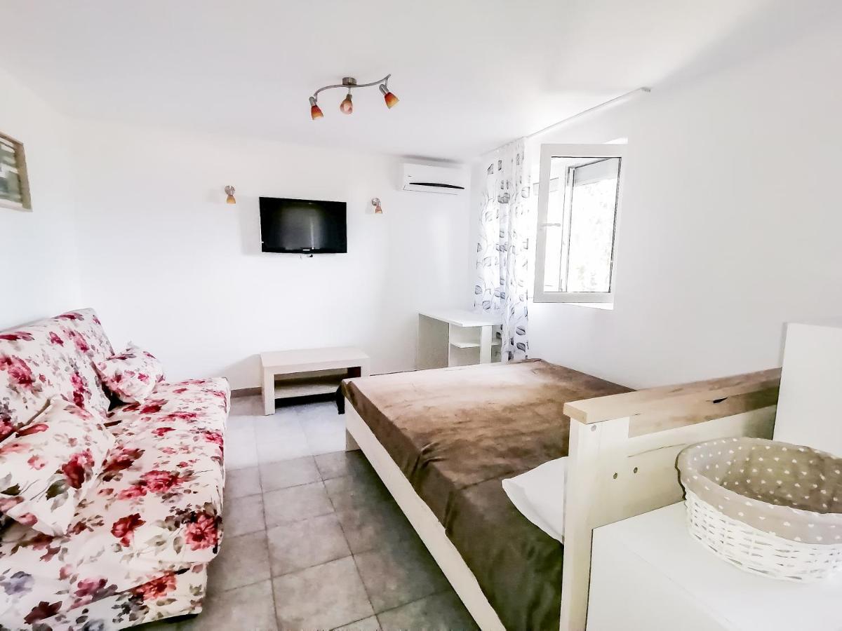 Apartments Siesta Tivat Dış mekan fotoğraf