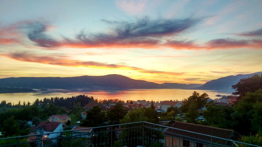 Apartments Siesta Tivat Dış mekan fotoğraf